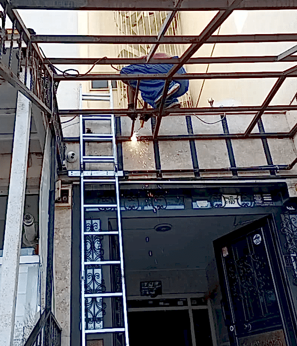 bina girisi sundurma